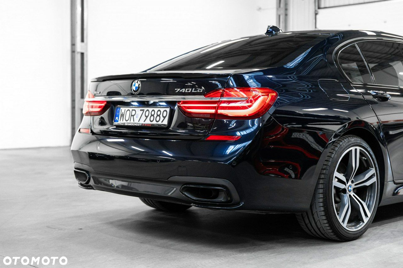 BMW Seria 7 - 16