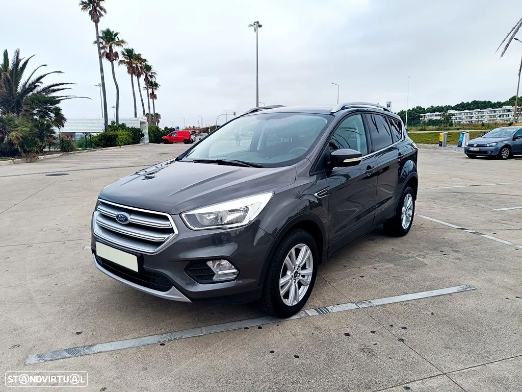 Ford Kuga 1.5 TDCi Titanium - 1