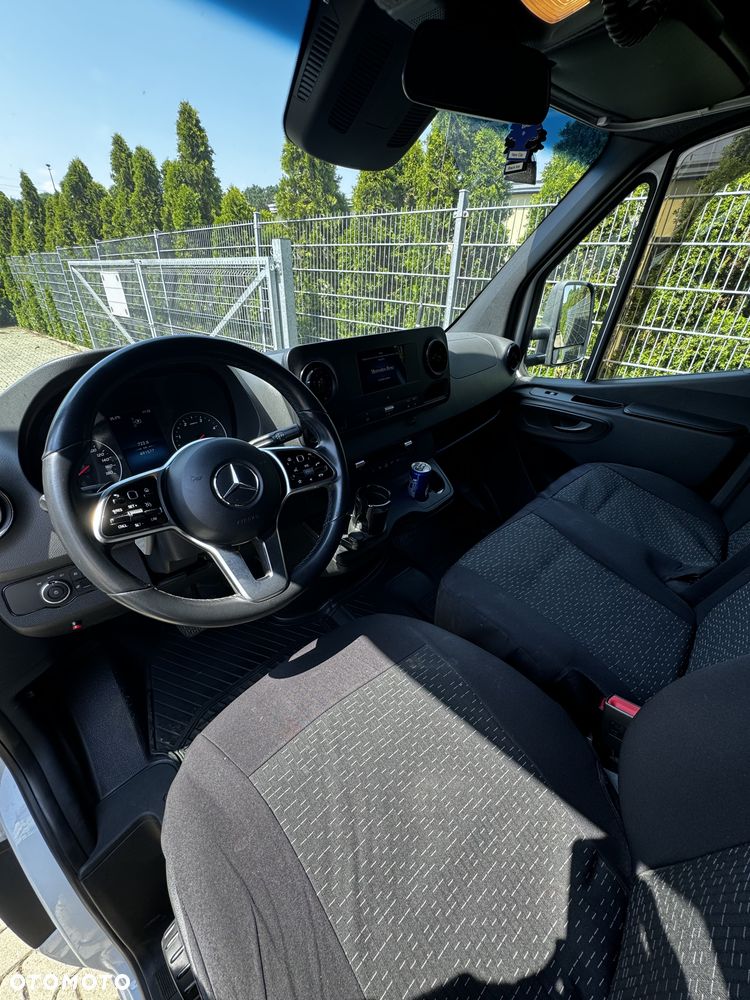 Mercedes-Benz SPRINTER - 7
