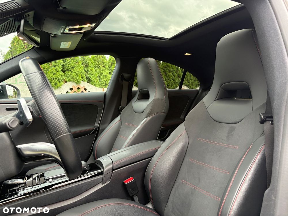 Mercedes-Benz CLA 250 4Matic 8G-DCT Edition AMG Line - 22