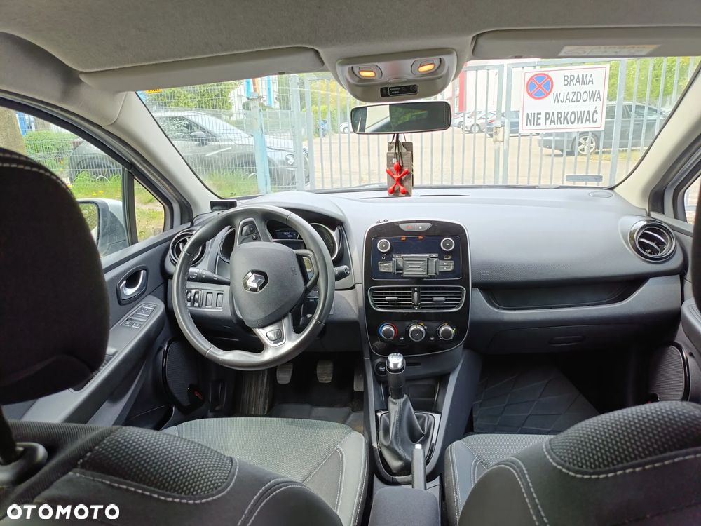 Renault Clio 1.2 16V Alize - 22