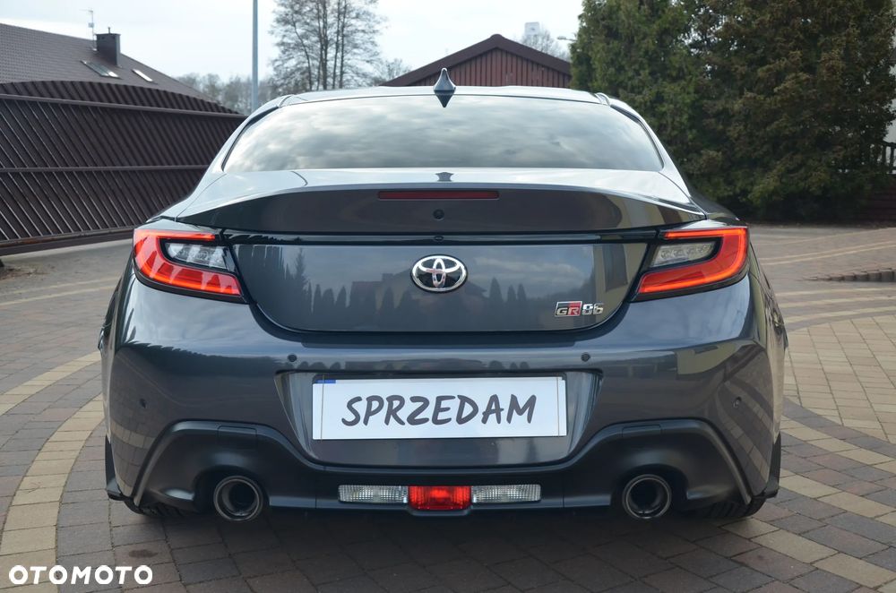 Toyota GR86 2.4 Dynamic - 12