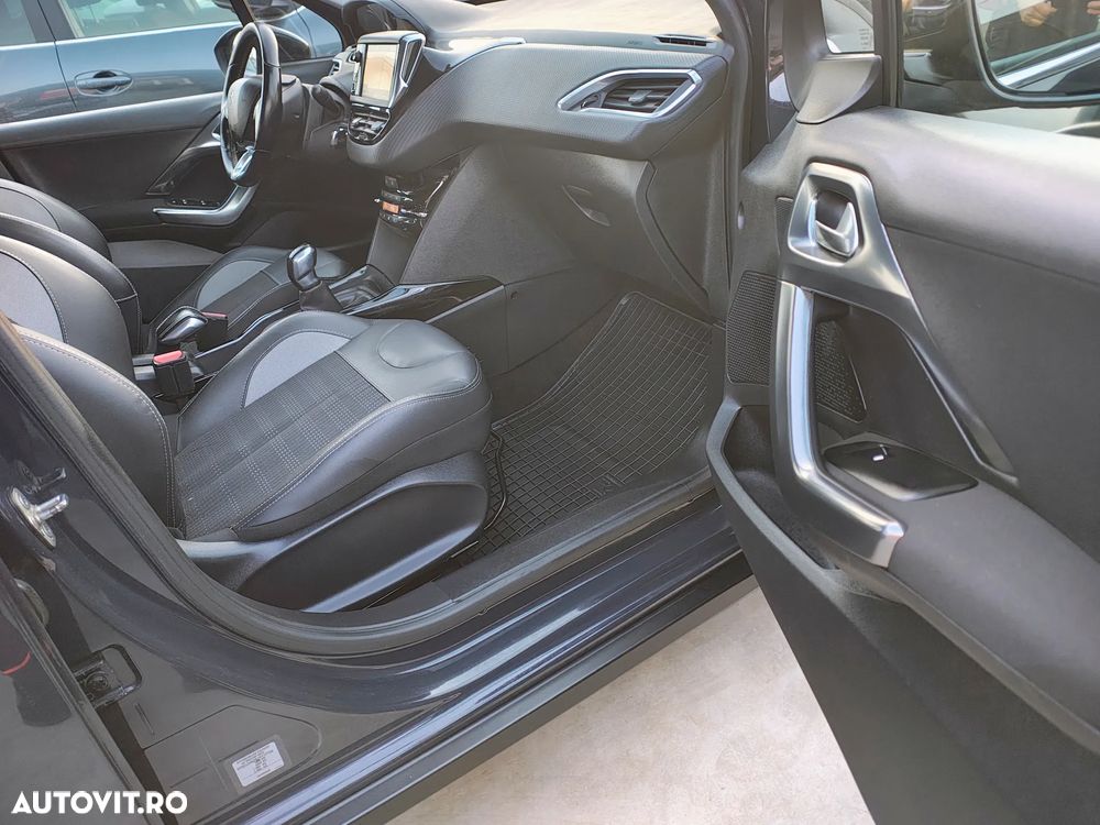 Peugeot 2008 PureTech 110 Stop&Start Allure - 10