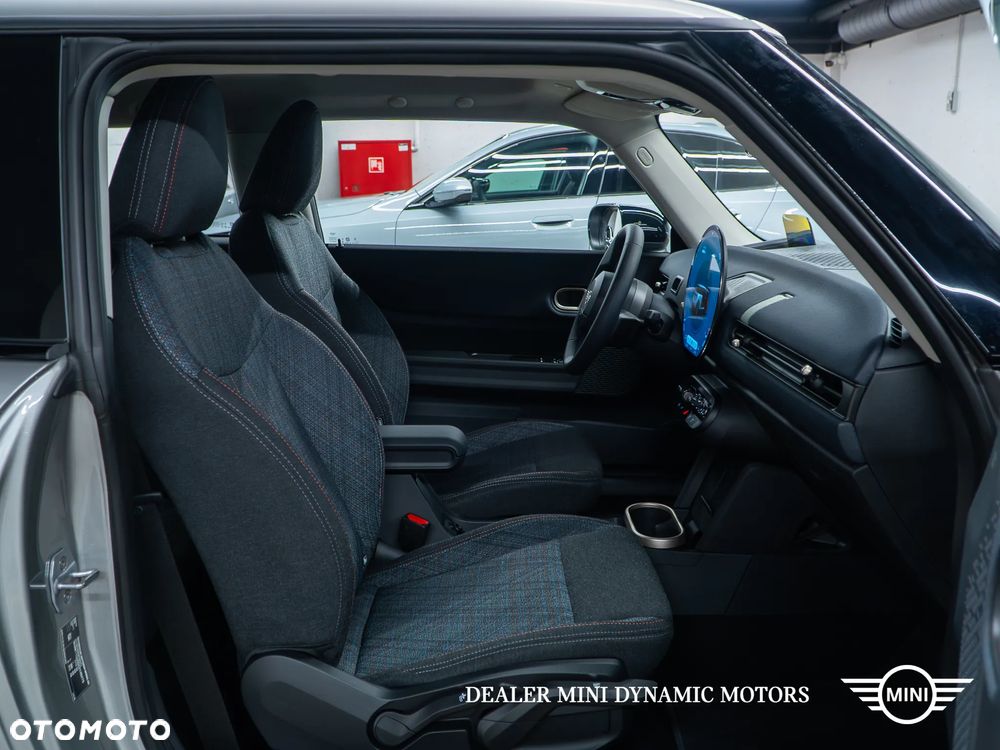MINI Cooper C Essential Trim - 20