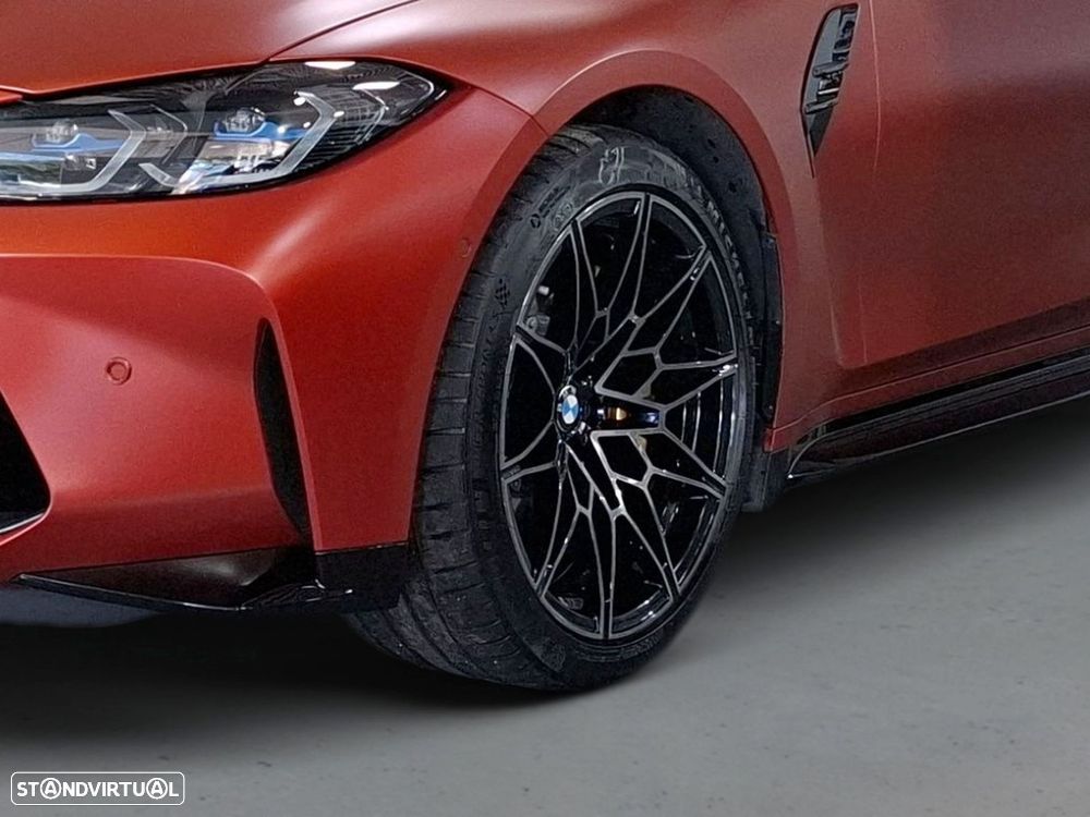 BMW M3 Competition - 4