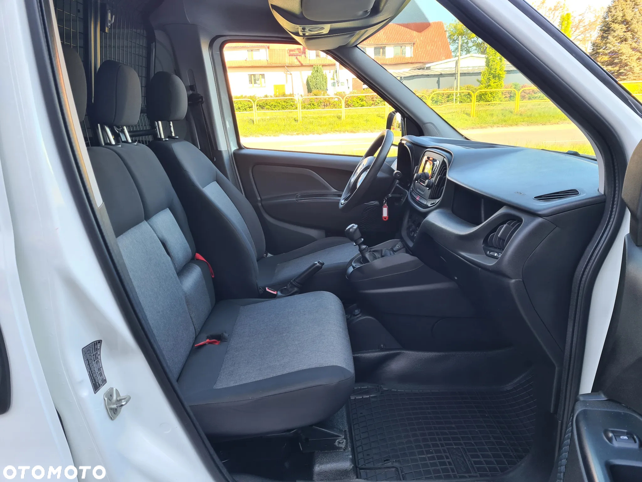 Fiat DOBLO - 8