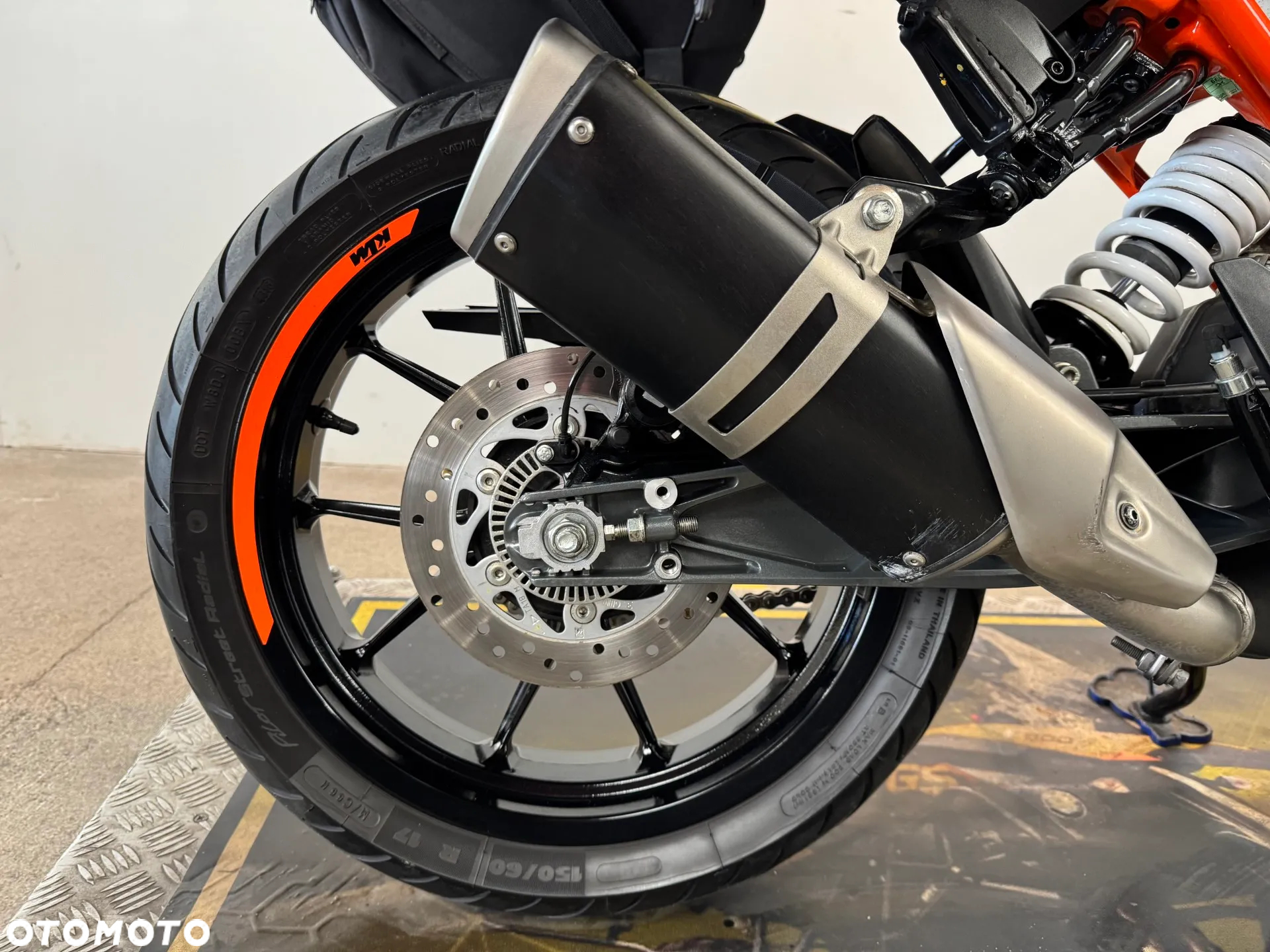 KTM Duke - 15