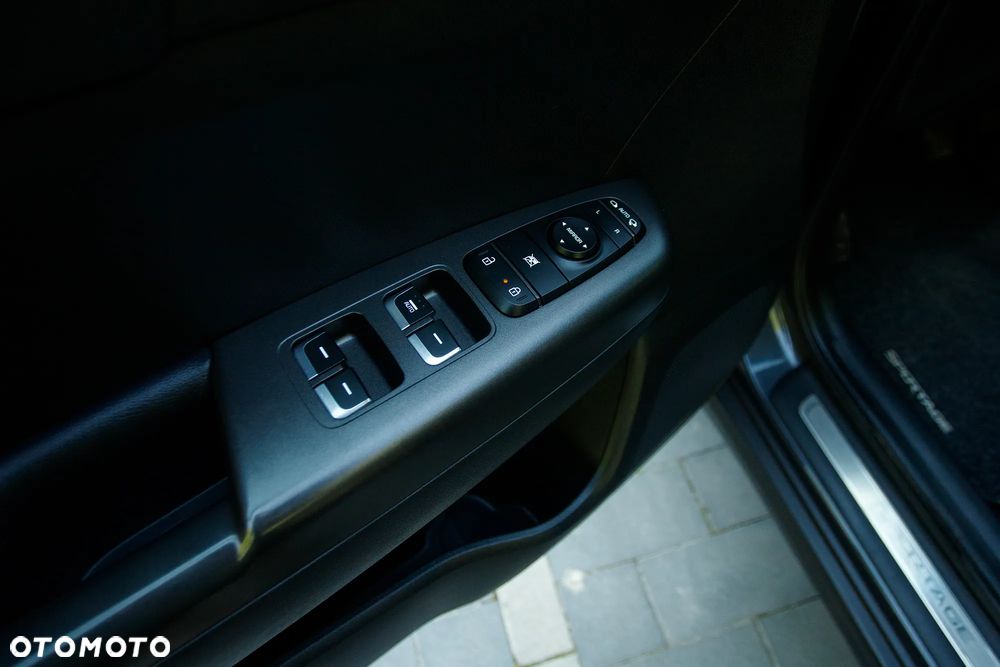 Kia Sportage 1.6 GDI L 2WD - 26