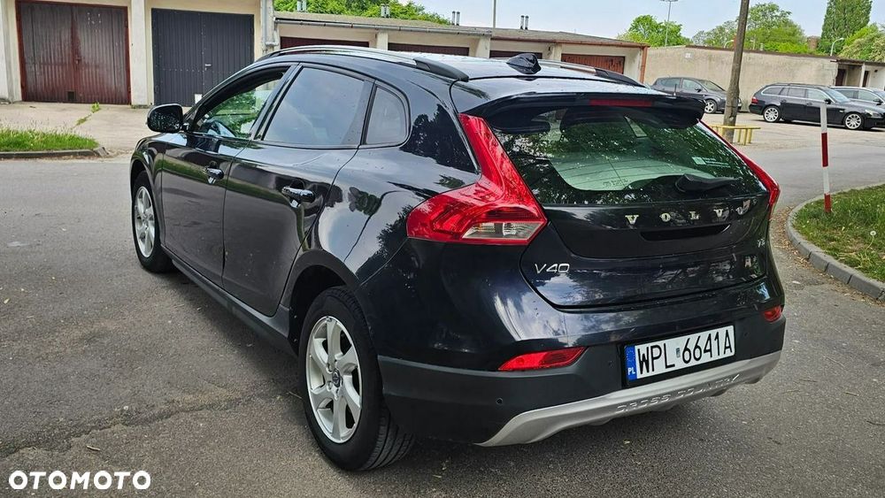 Volvo V40 Cross Country D2 Summum - 33