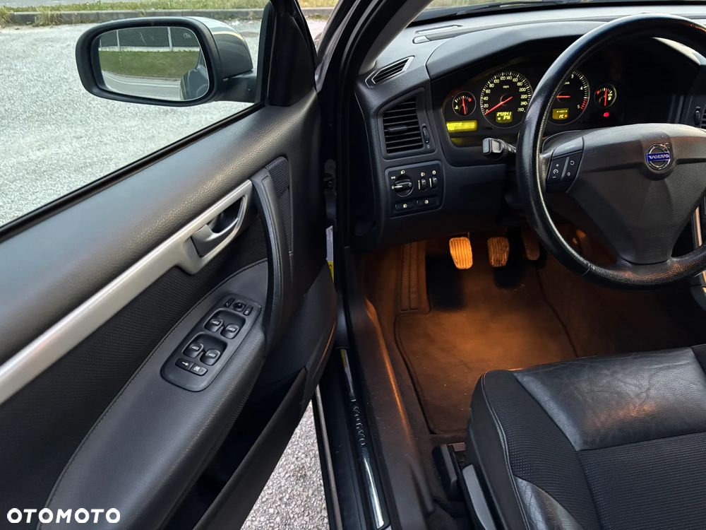 Volvo S60 2.4D Momentum - 11