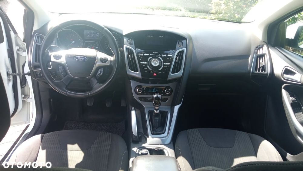 Ford Focus 1.0 EcoBoost Titanium - 9