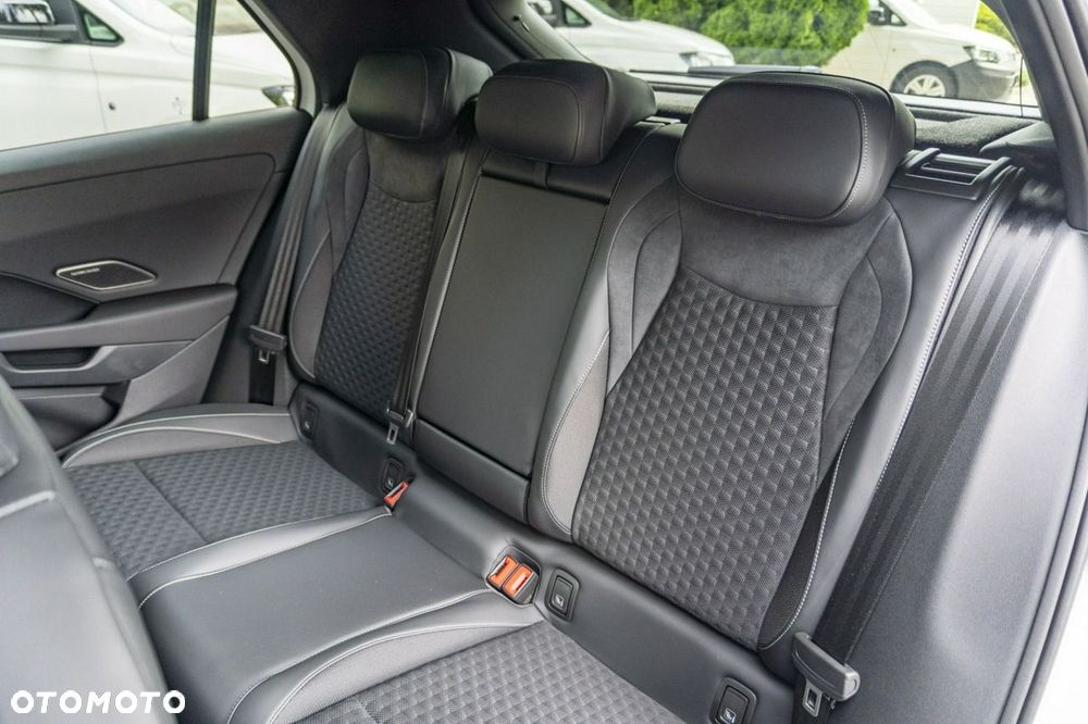 Volkswagen T-Roc - 22