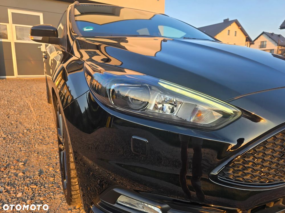 Ford Focus - 14