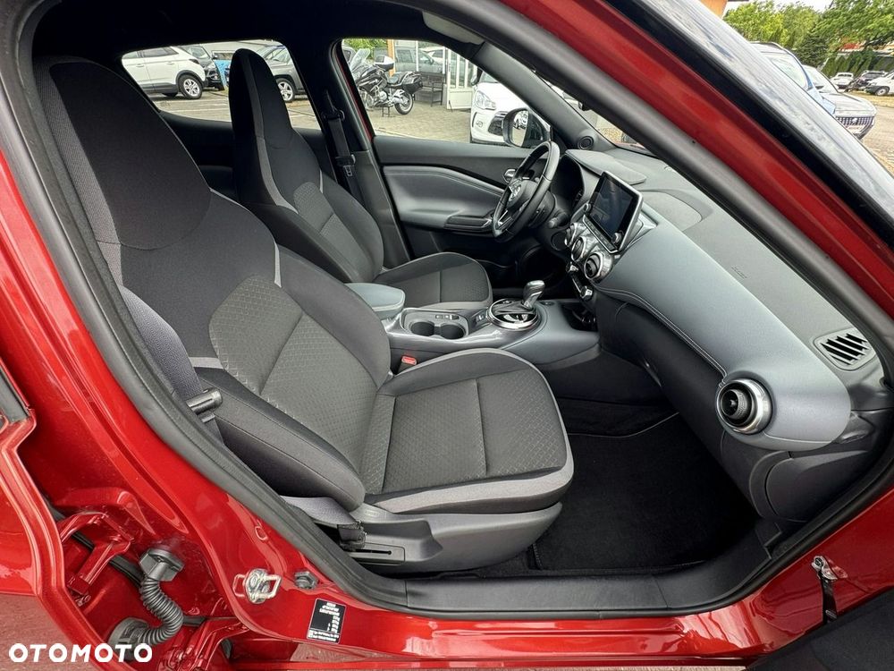 Nissan Juke 1.0 DIG-T N-Connecta DCT - 22