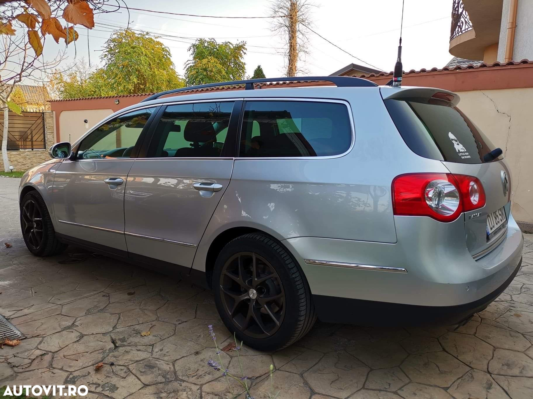 Volkswagen Passat Variant 2.0 Blue TDI DSG SCR Comfortline - 3
