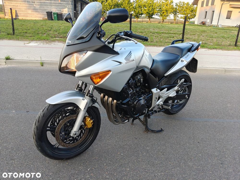 Honda CBF - 1