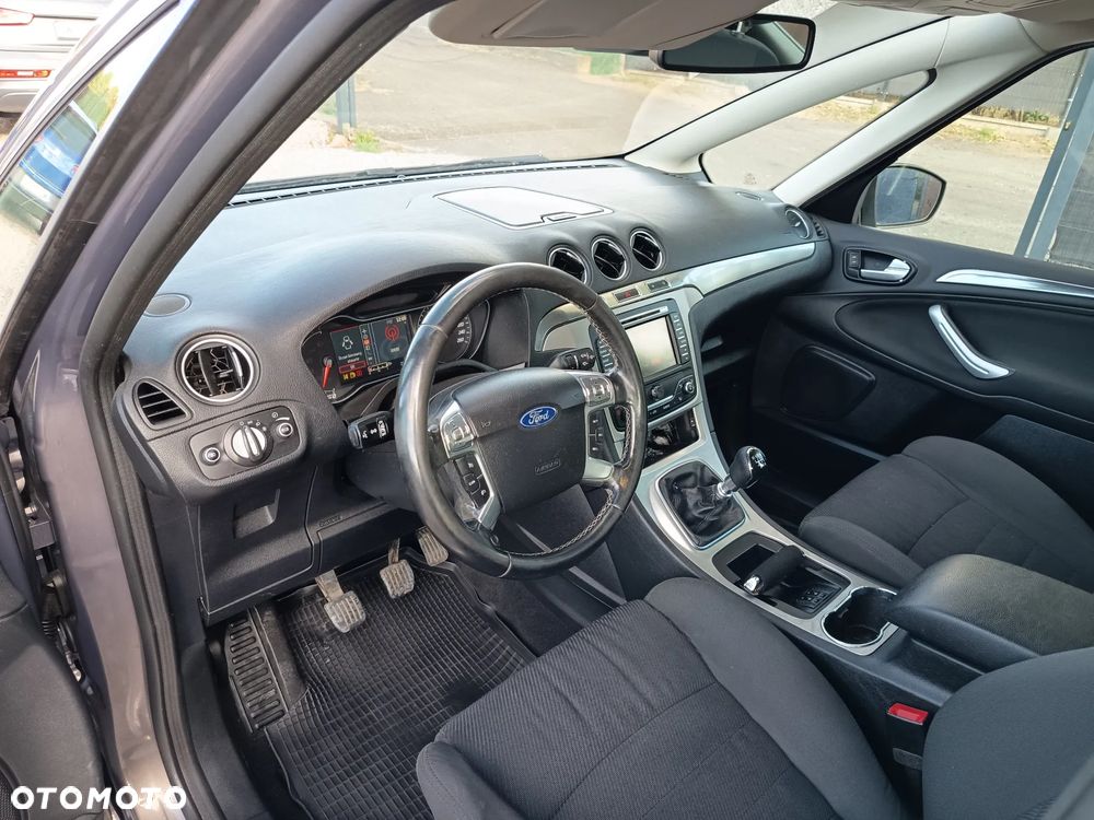 Ford S-Max 2.0 TDCi DPF Business Edition - 20