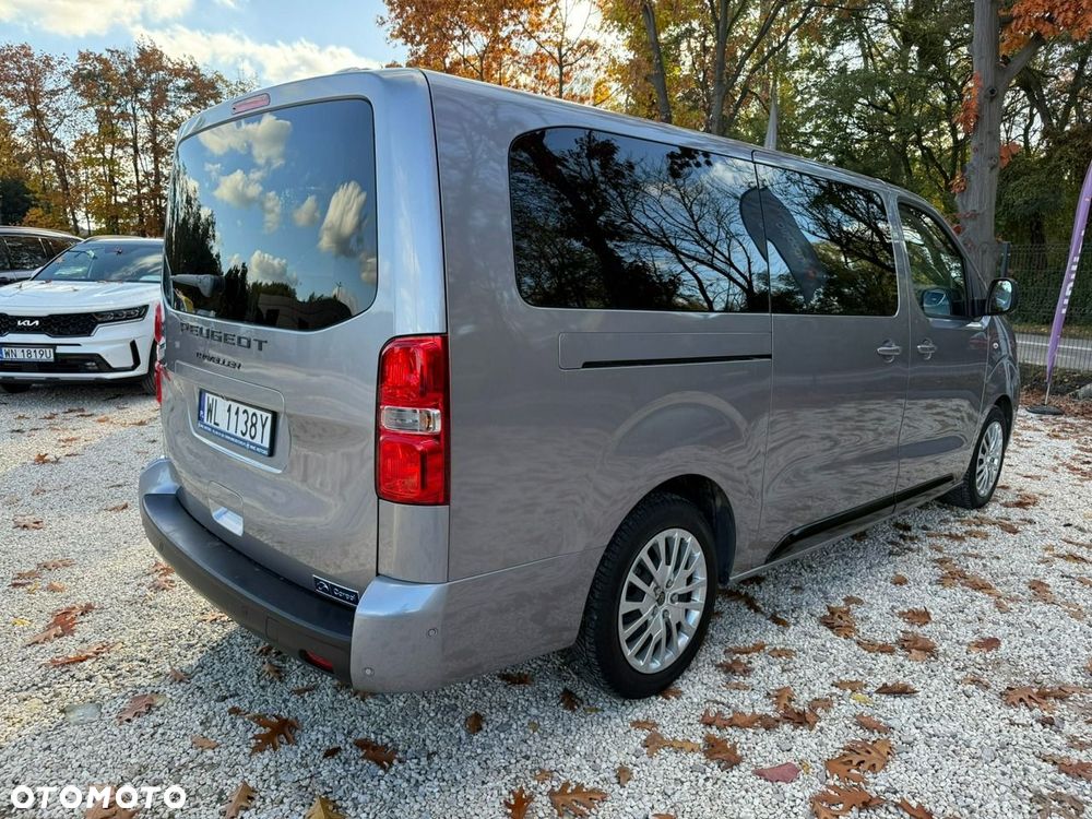 Peugeot Traveller - 23