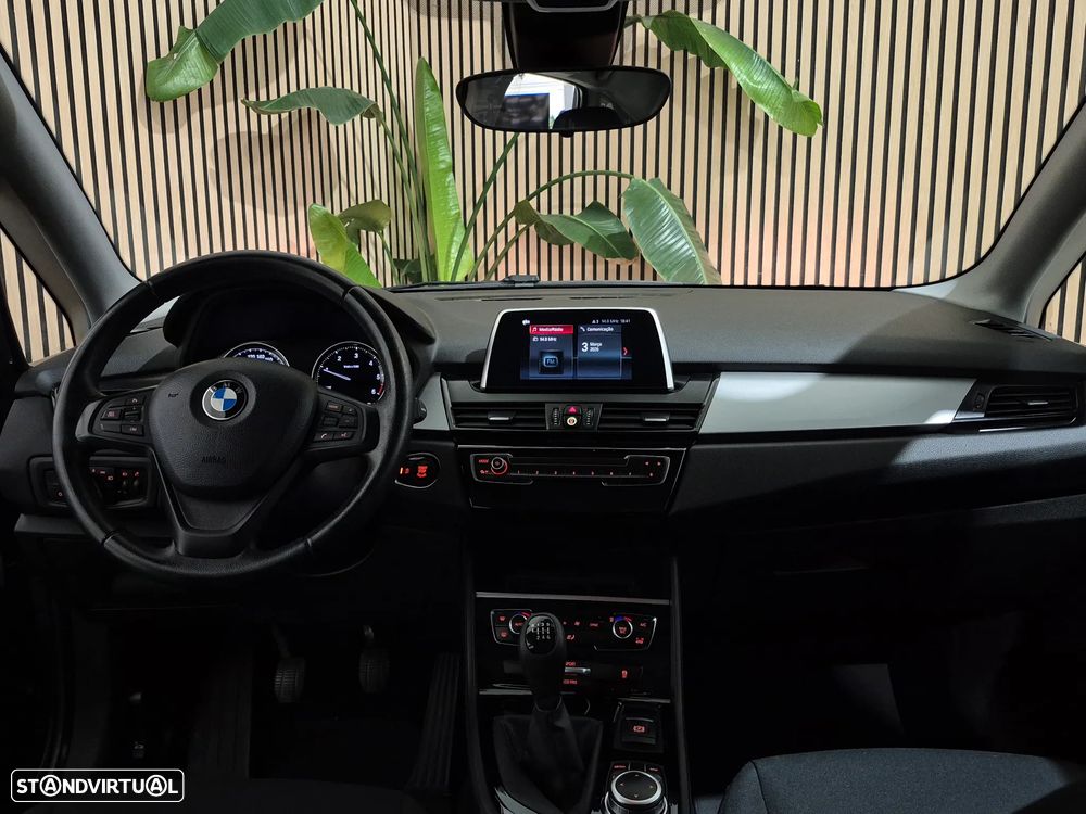 BMW 216 Active Tourer d Advantage - 10