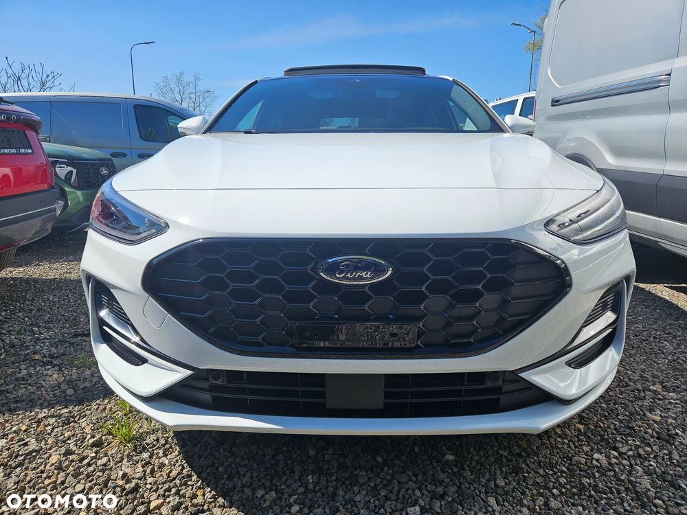Ford Focus 1.0 EcoBoost mHEV ST-Line X - 4