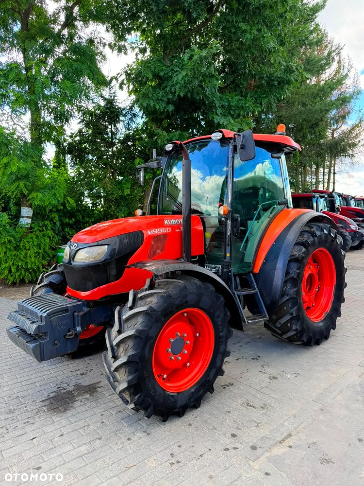 Kubota M9960 Hydraulic Shuttle - 2