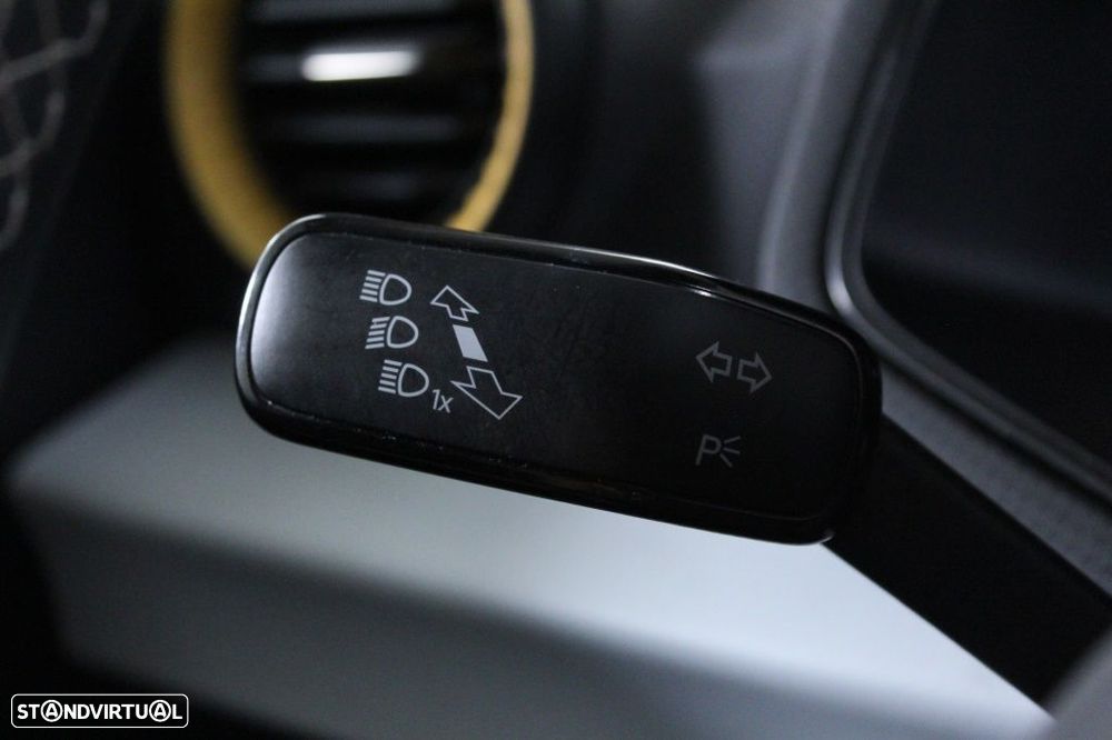 SEAT Arona 1.0 TSI Style DSG - 24