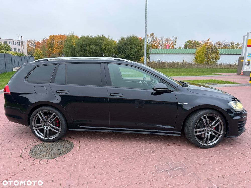 Volkswagen Golf 2.0 TDI BMT GTD DSG - 4