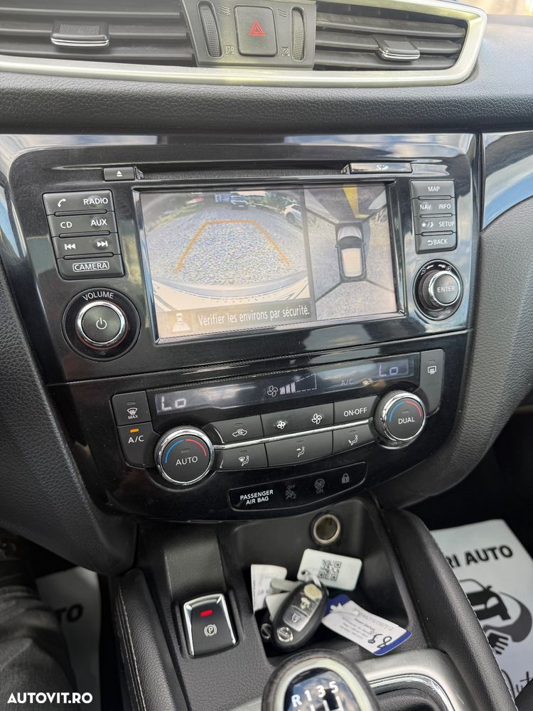 Nissan Qashqai 1.5 DCI TEKNA - 8