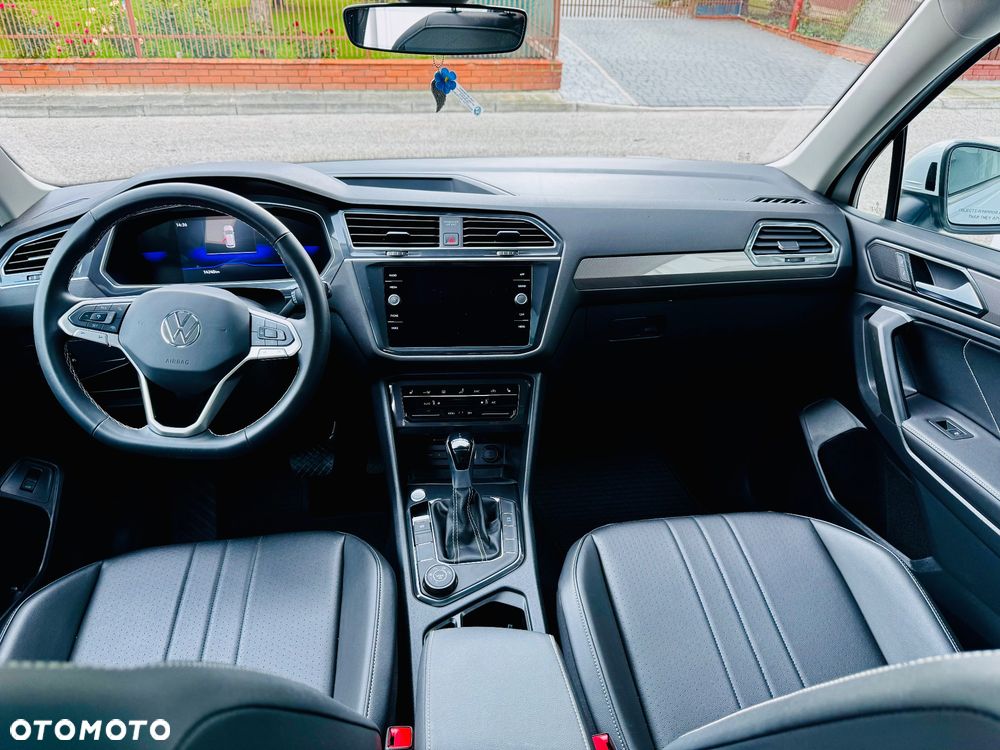 Volkswagen Tiguan - 13