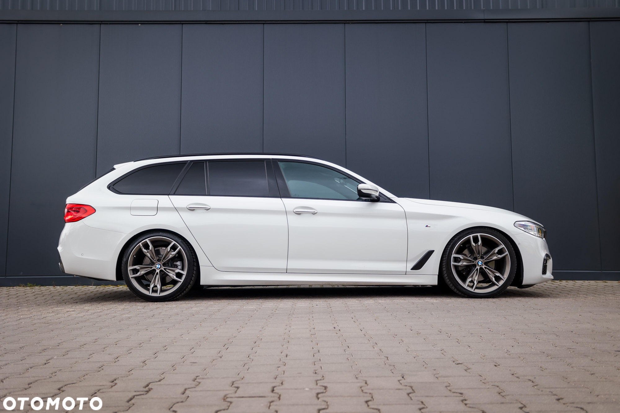 BMW Seria 5 520d Touring M Sport Edition - 5
