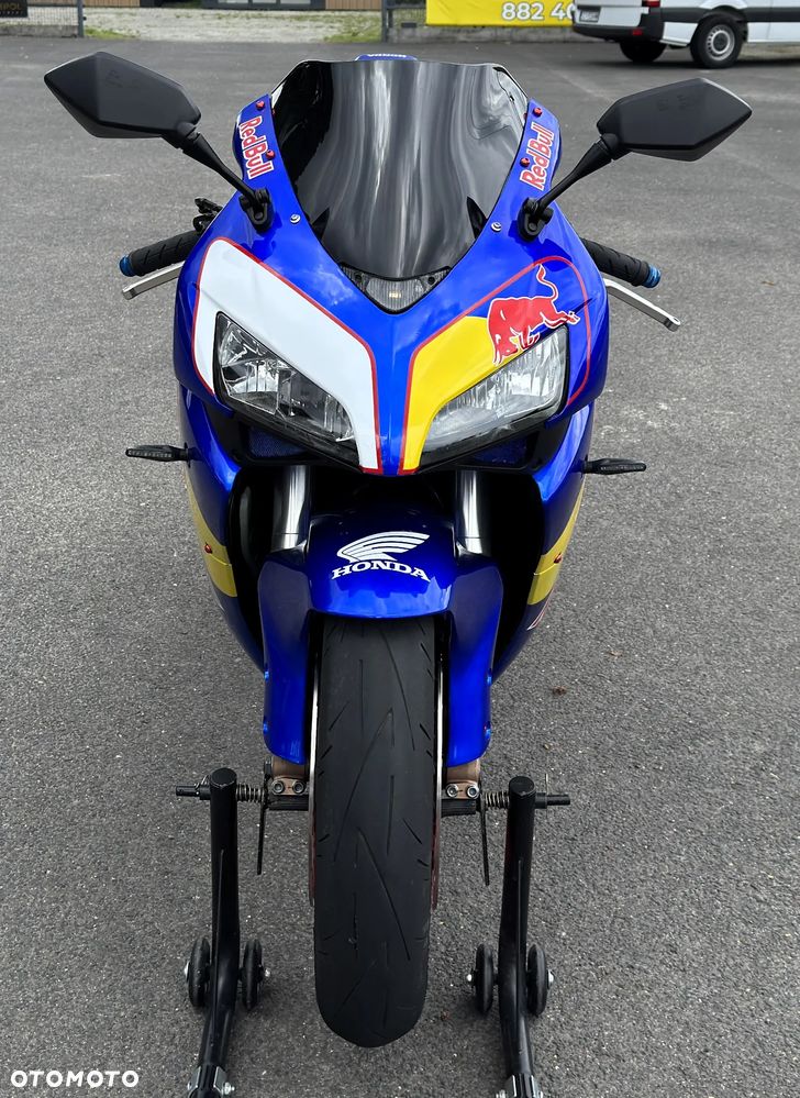 Honda CBR - 2