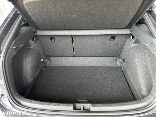 Volkswagen Taigo 1.5 TSI DSG R-Line - 6