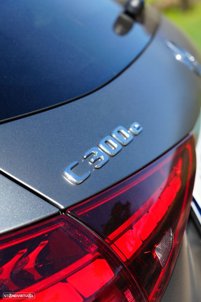Mercedes-Benz C 300 e 9G-TRONIC Edition AMG Line - 33