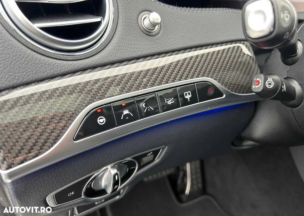 Mercedes-Benz S - 8