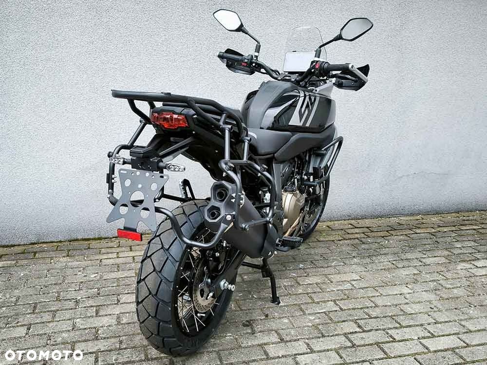 QJMOTOR SRT 600SX - 26