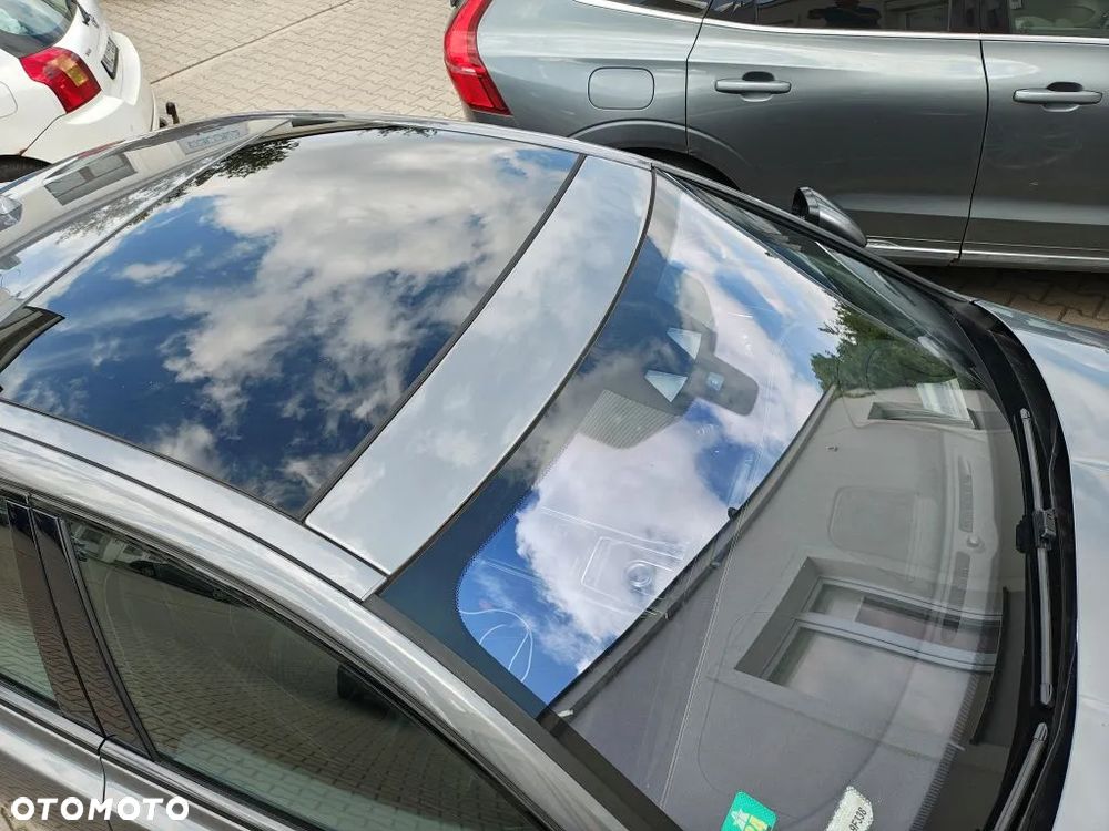 Jaguar XF 2.0 i4D AWD R-Sport - 6