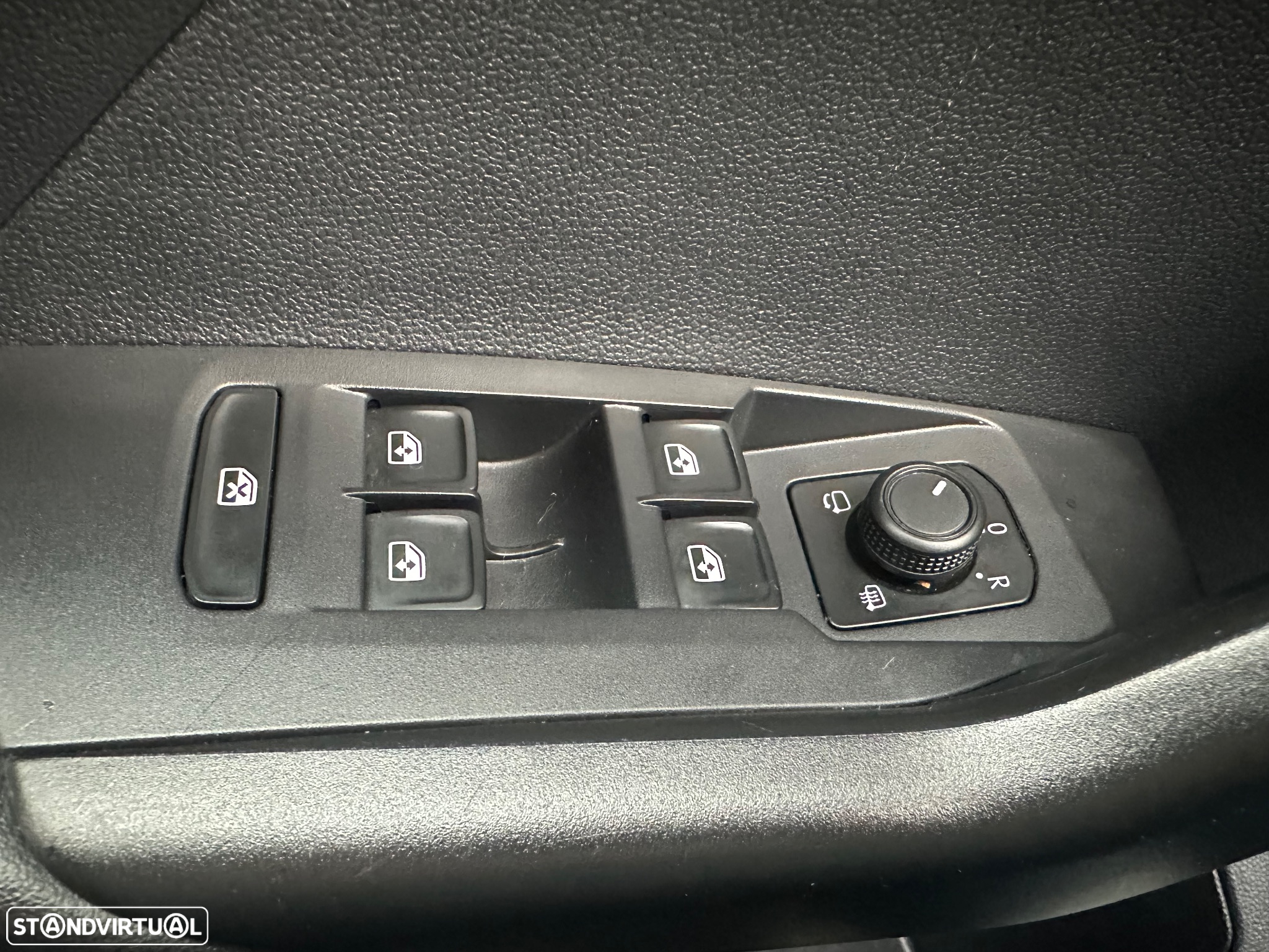 VW T-Cross 1.0 TSI Conceptline - 40