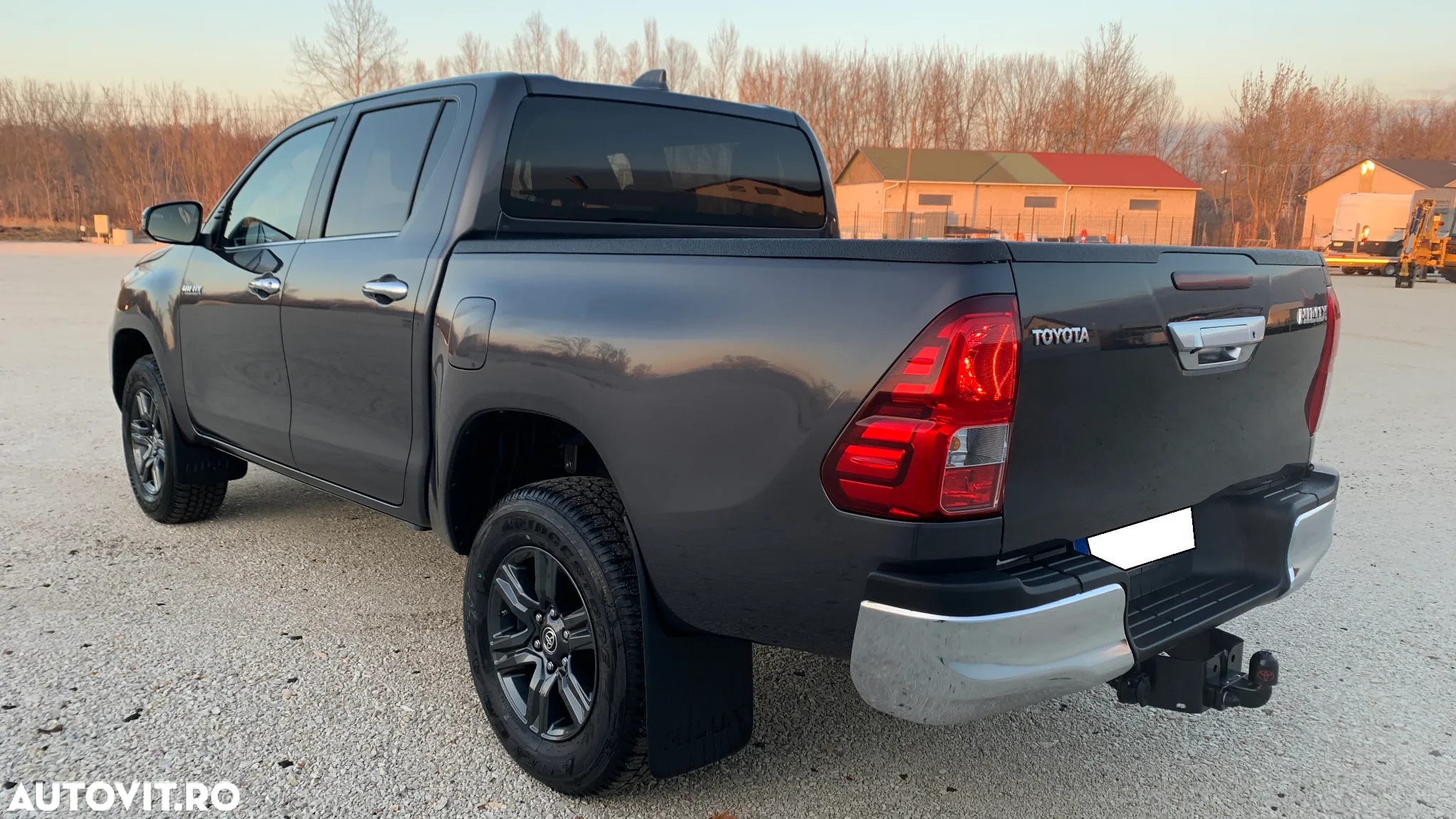 Toyota Hilux 2.4D 150CP 4x4 Double Cab AT Style - 6