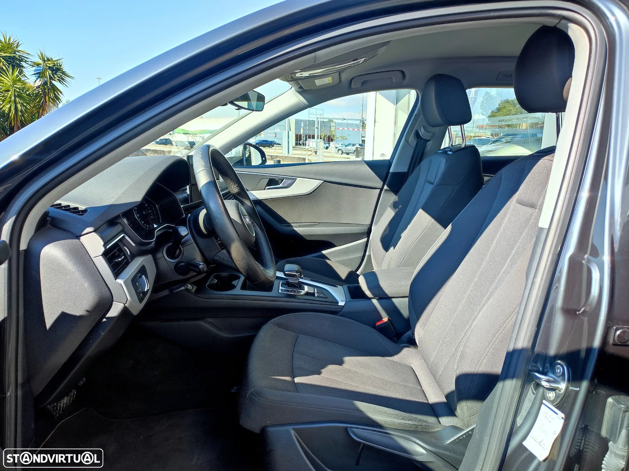Audi A4 Avant 30 TDI S tronic - 7