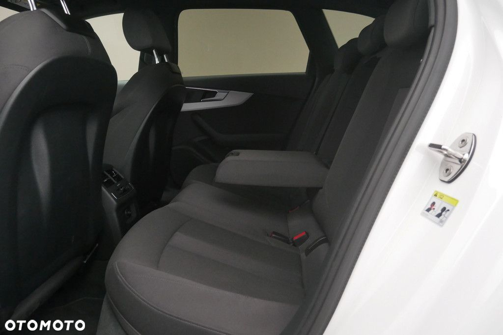 Audi A4 - 15