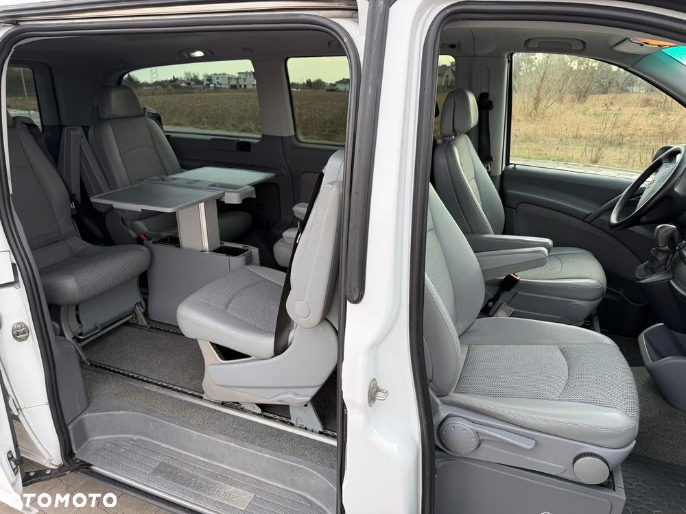Mercedes-Benz Viano - 23