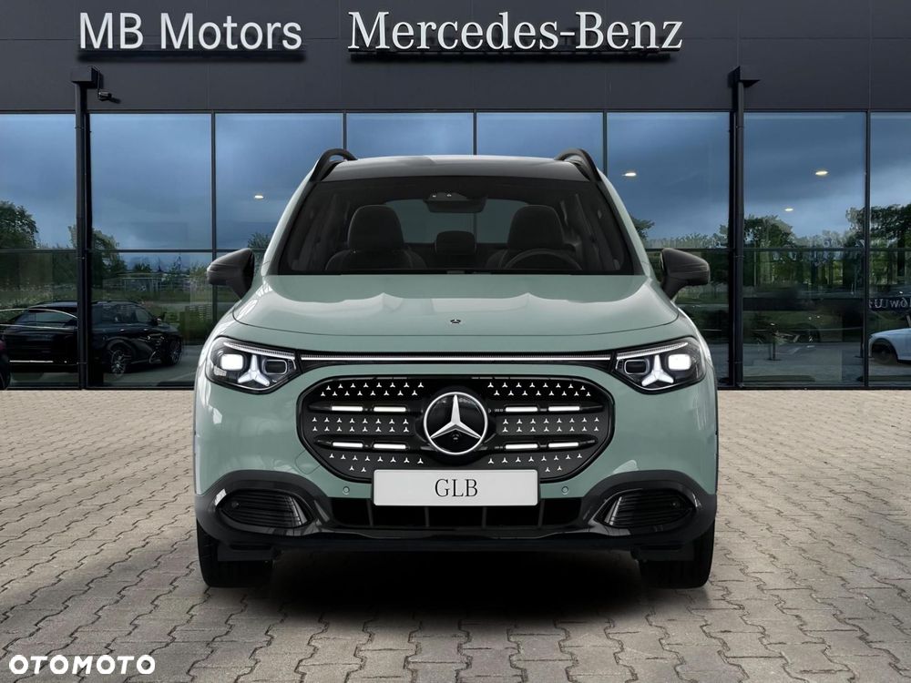 Mercedes-Benz GLB - 5