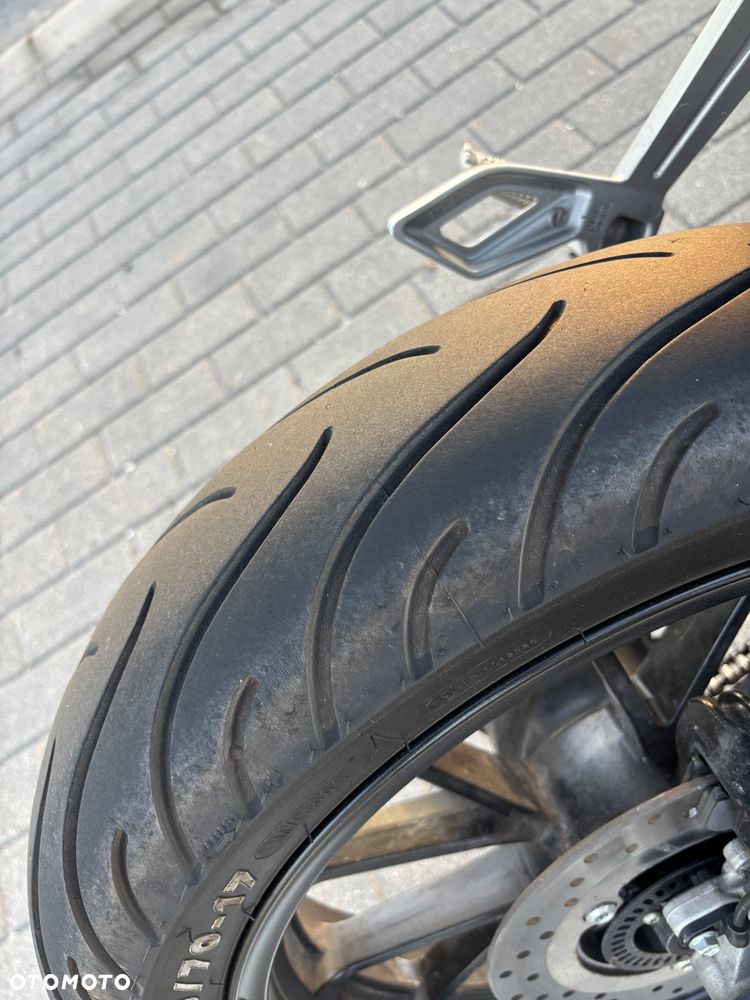 Yamaha YZF - 12