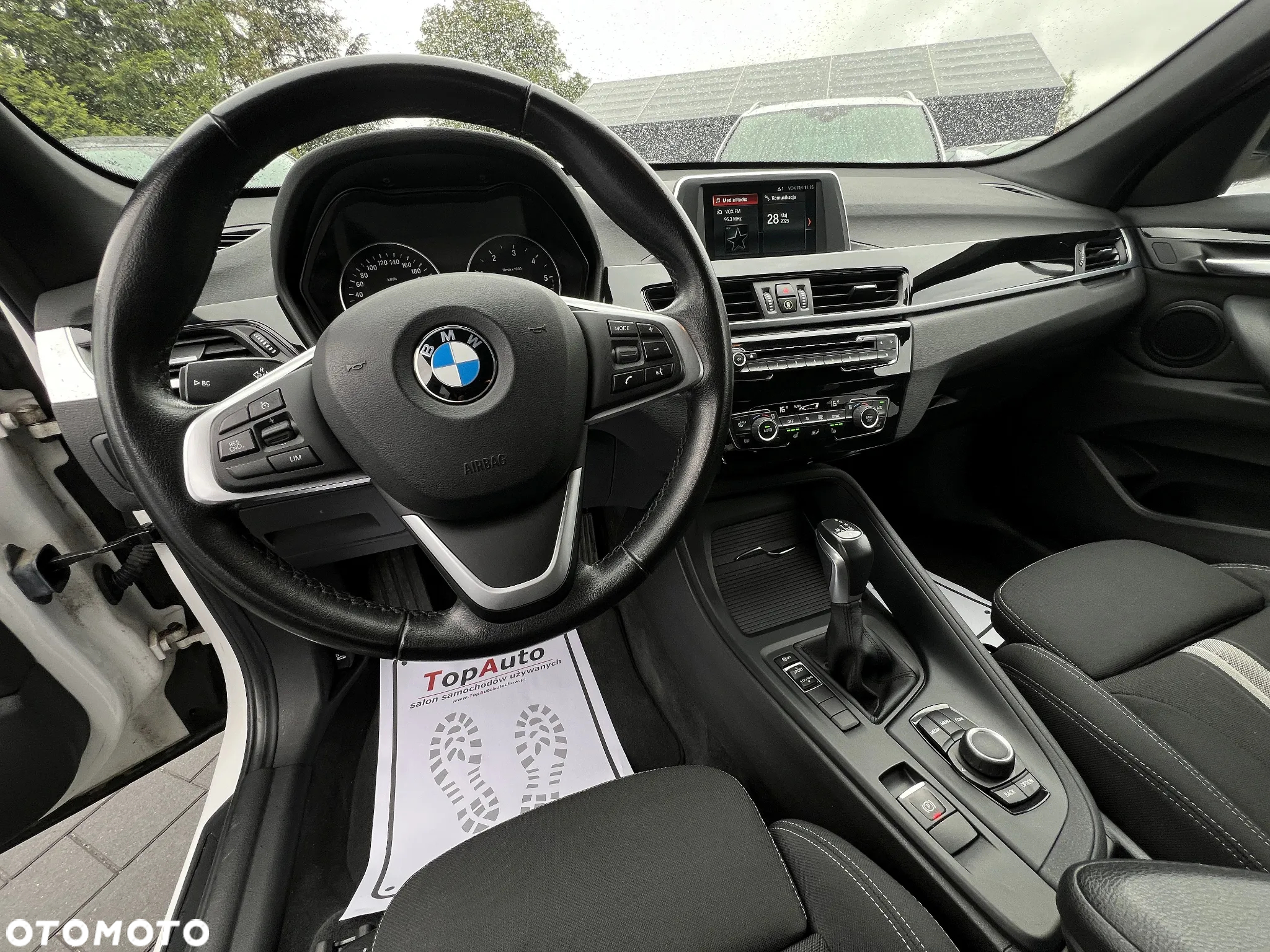 BMW X1 sDrive18d - 16