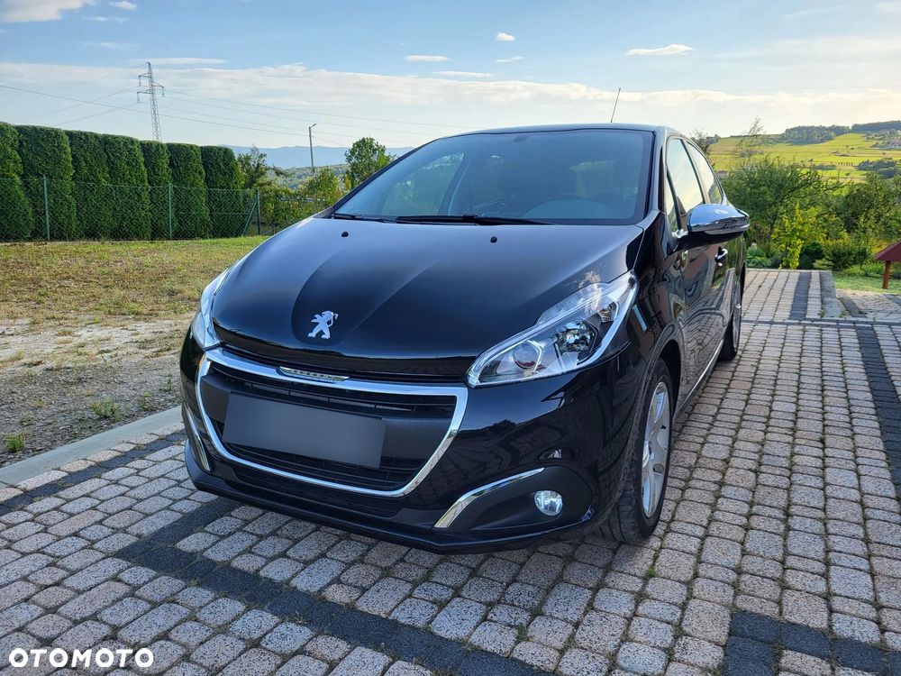 Peugeot 208 PureTech 82 Style - 2