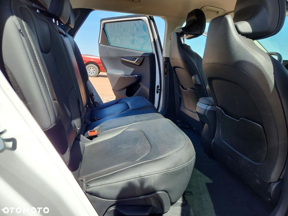 Kia EV6 - 12