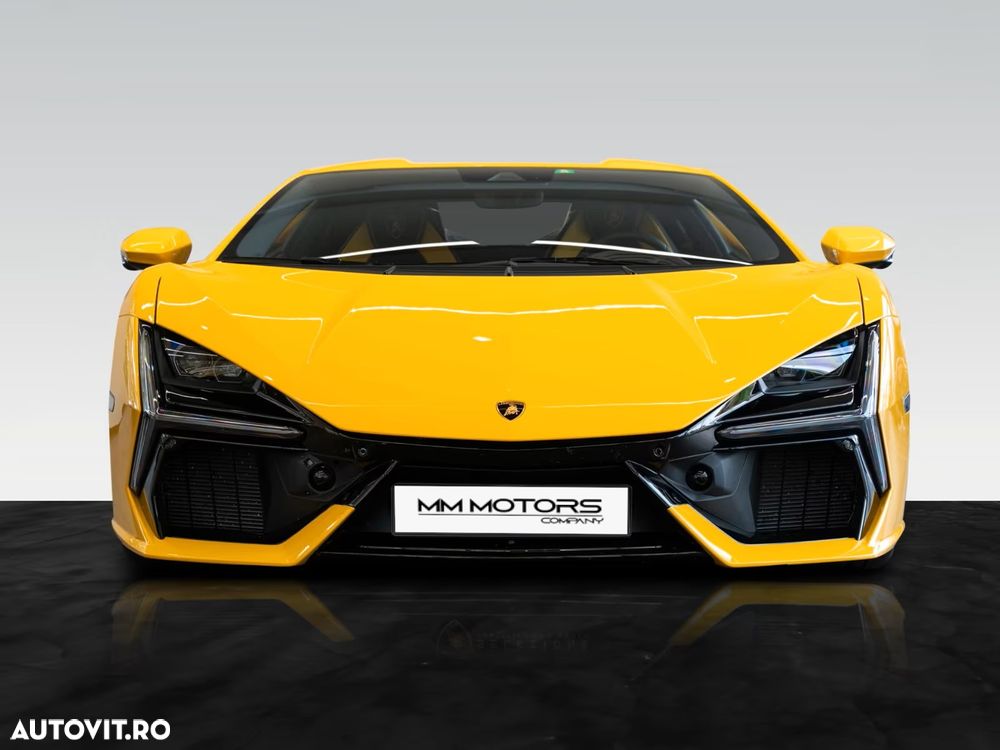 Lamborghini Revuelto - 4