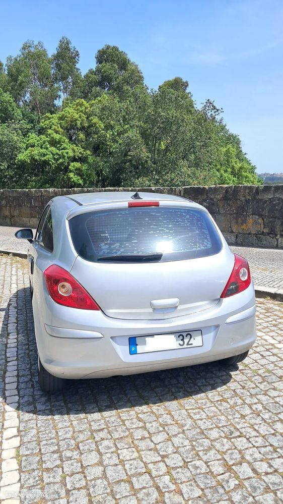 Opel Corsa - 7