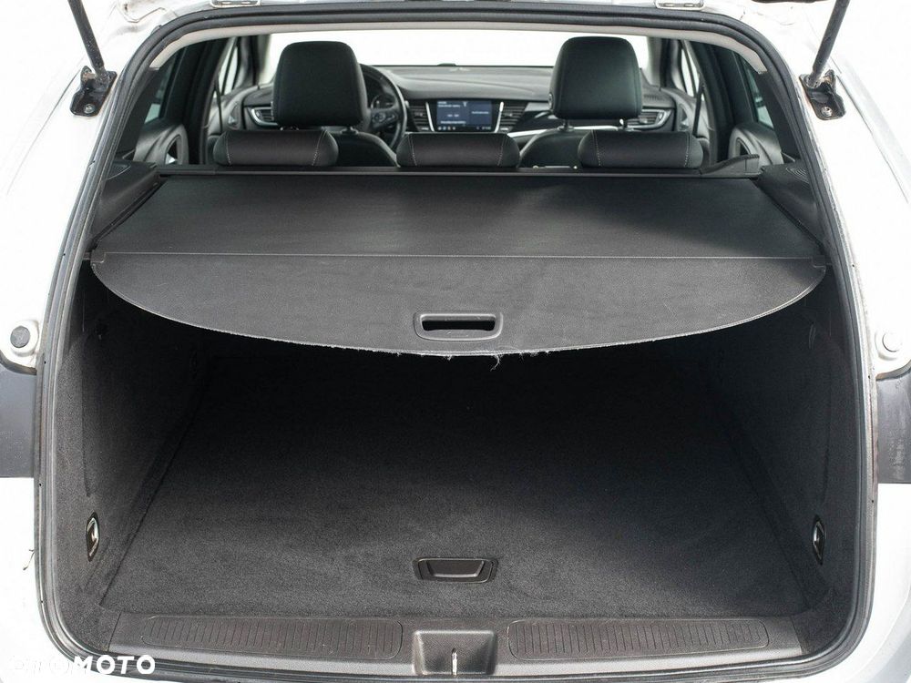 Opel Astra 1.4 T Elegance S&S - 31