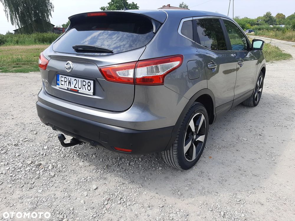 Nissan Qashqai 1.6 DCi Tekna+ - 10